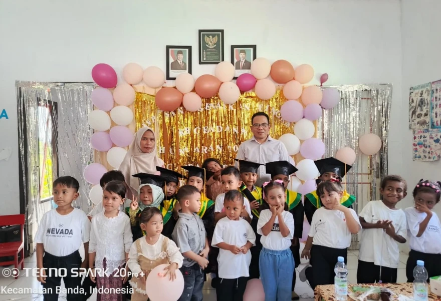 Pelepasan Kenaikan Tingkat PAUD Cendana Tanah Rata 2025/2026, Delapan Siswa Siap Melanjutkan ke Jenjang Sekolah Dasar