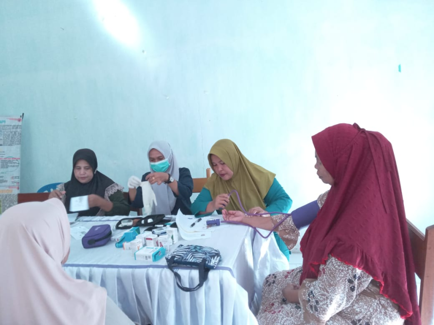 Desa Tanah Rata Gelar Posyandu Lansia Bulan Oktober: Wujud Nyata Kepedulian Terhadap Kesehatan Warga Usia Emas